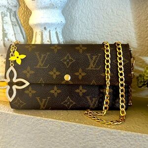 Louis Vuitton Monogram Portefeiulle Sarah Long Bifold Wallet/converted